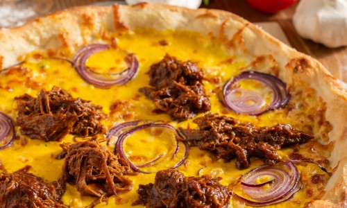 65. Pulled pork pizza